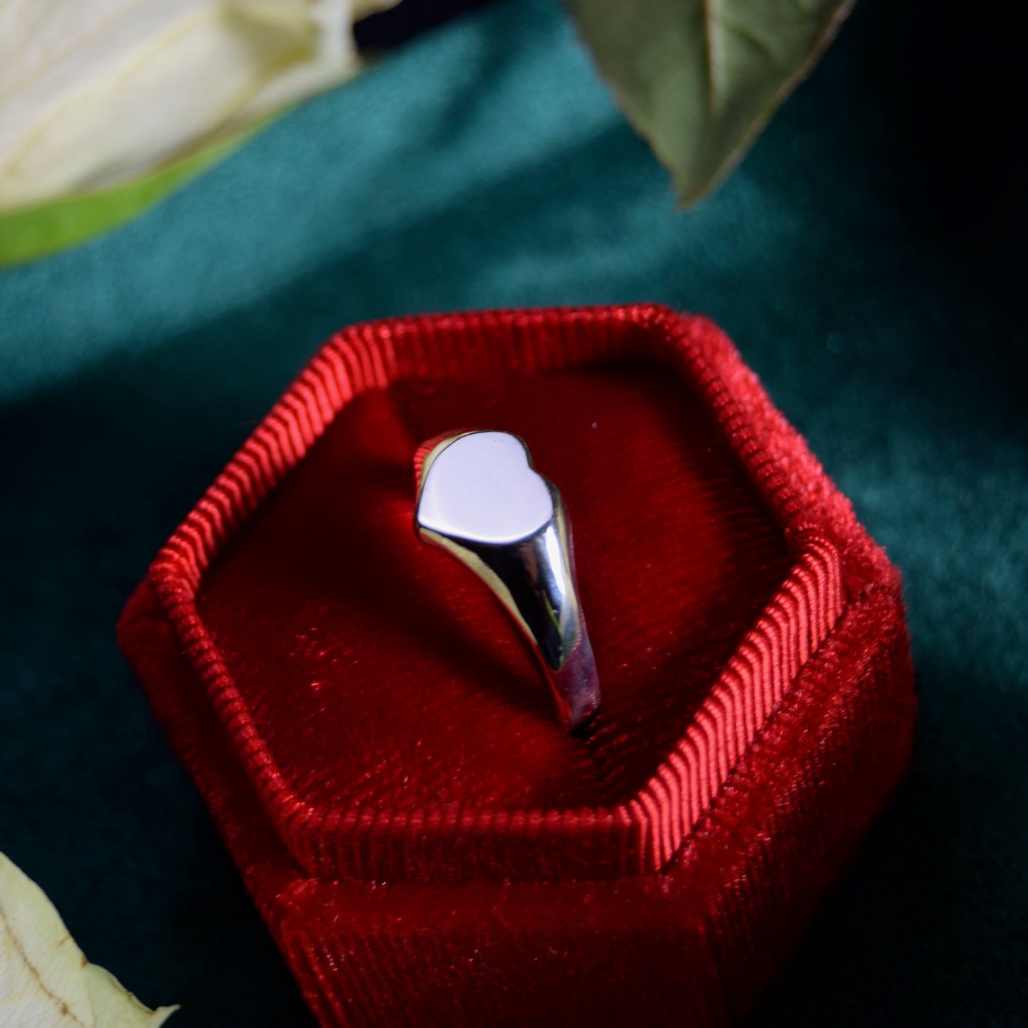 Heart Signet Ring in Silver
